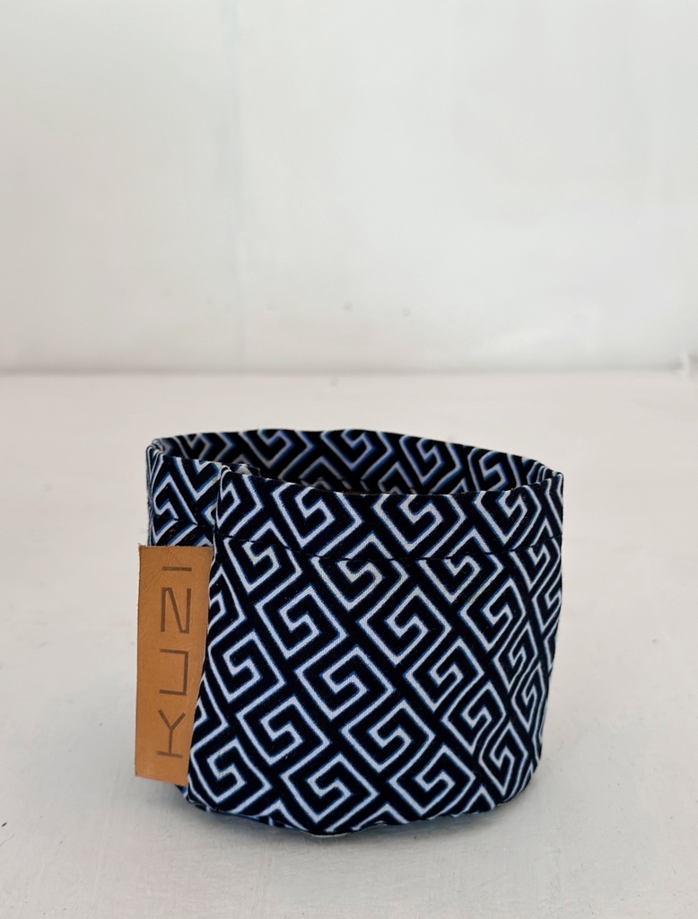 Roman Repeat Kitenge Planter